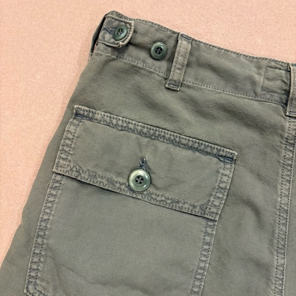 The Great Women’s 100% Cotton Cut Off Shorts Army Green Size 28 - Picture 6 of 11